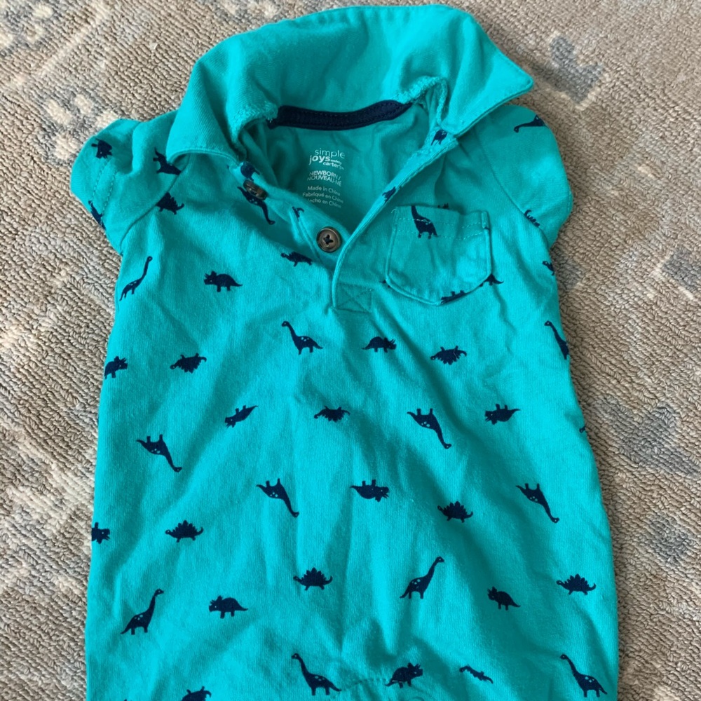 Carter’s newborn baby boy romper